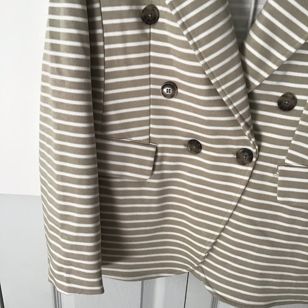 NWT Women’s Banana Republic Pique Knit double Breasted Blazer Jacket M - Picture 9 of 9